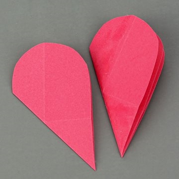 Smukt foldede papirhjerter, Valentinsdag